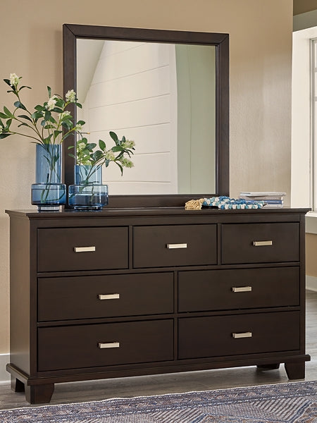 Covetown Full Panel Bed with Mirrored Dresser and Chest