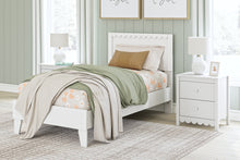 Load image into Gallery viewer, Hallityn Twin Panel Platform Bed with Dresser, Chest and Nightstand
