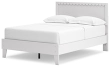 Load image into Gallery viewer, Hallityn Full Panel Platform Bed with 2 Nightstands
