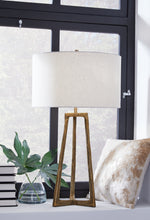 Load image into Gallery viewer, Ryandale Metal Table Lamp (1/CN)
