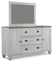 Load image into Gallery viewer, Haven Bay Queen Panel Bed with Mirrored Dresser and Chest
