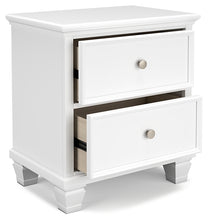 Load image into Gallery viewer, Fortman Queen Panel Bed with Mirrored Dresser, Chest and 2 Nightstands
