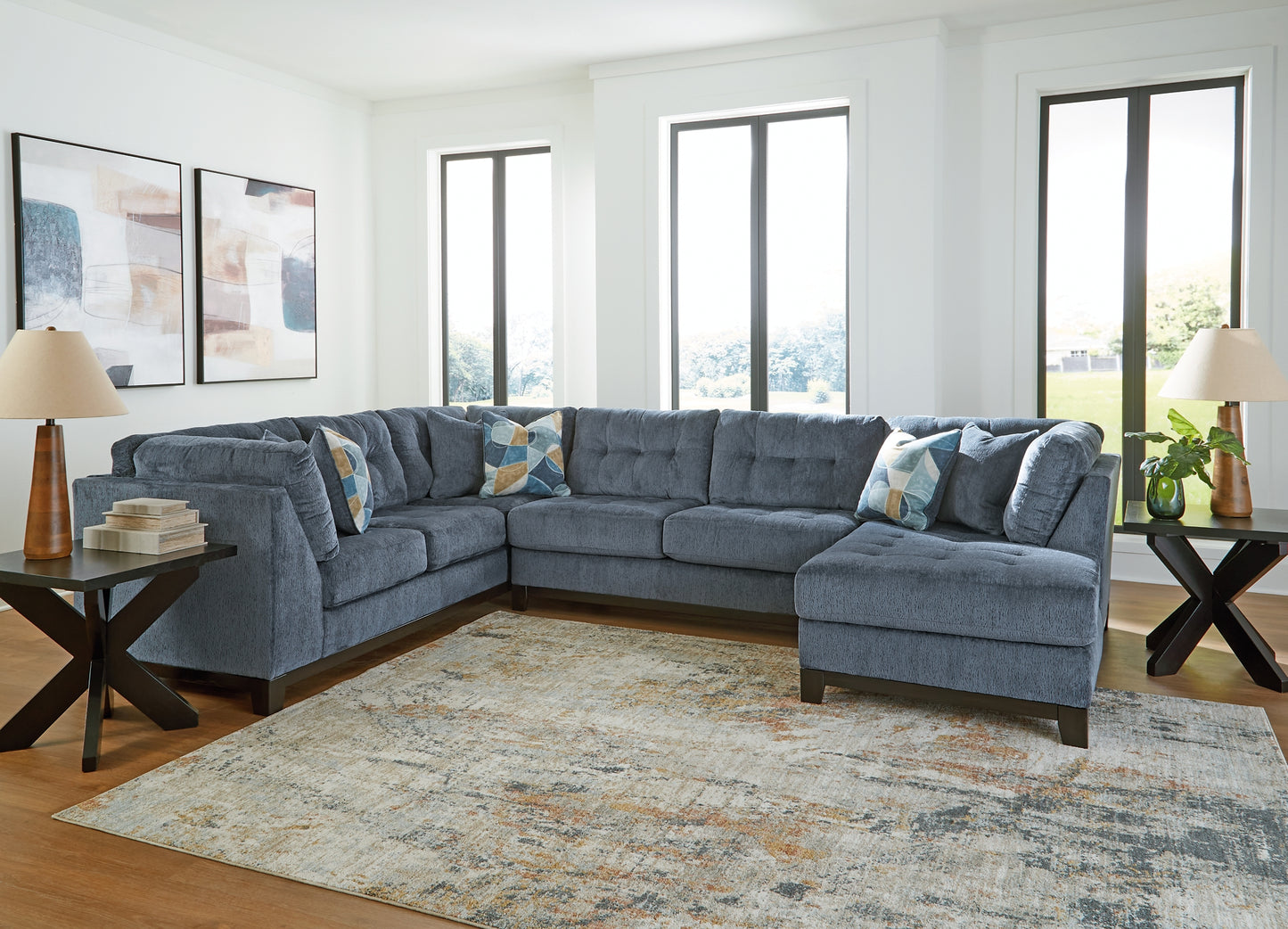 Maxon Place 3-Piece Sectional with Chaise